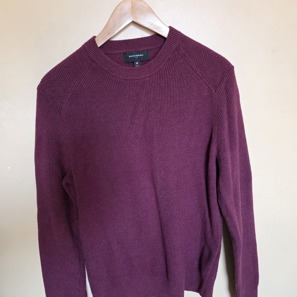 Banana Republic Men's Rich Burgundy Crewneck Sweater